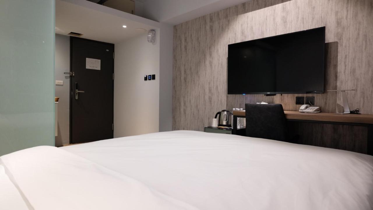 Doudian Ddinn Hotel Ταϊχούνγκ Εξωτερικό φωτογραφία