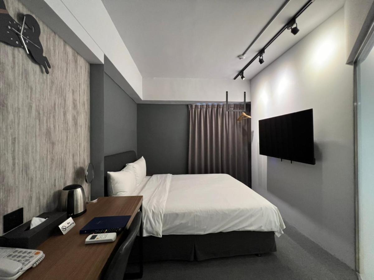 Doudian Ddinn Hotel Ταϊχούνγκ Εξωτερικό φωτογραφία
