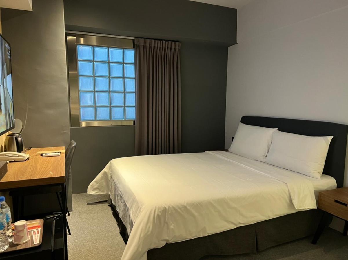 Doudian Ddinn Hotel Ταϊχούνγκ Εξωτερικό φωτογραφία