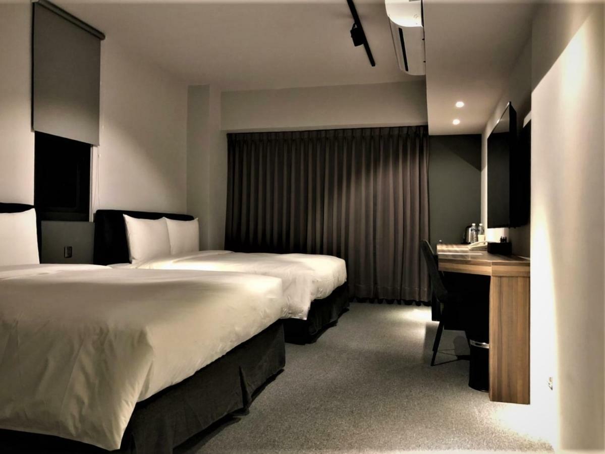 Doudian Ddinn Hotel Ταϊχούνγκ Εξωτερικό φωτογραφία