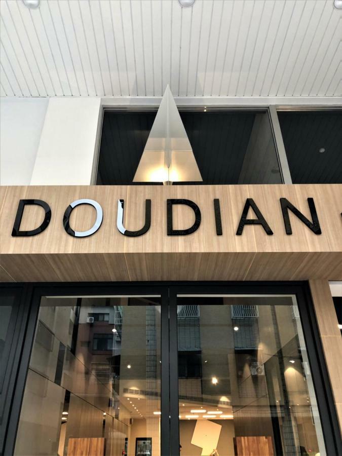 Doudian Ddinn Hotel Ταϊχούνγκ Εξωτερικό φωτογραφία