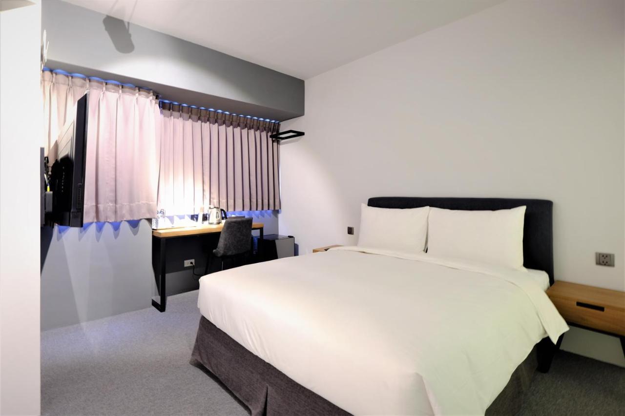 Doudian Ddinn Hotel Ταϊχούνγκ Εξωτερικό φωτογραφία